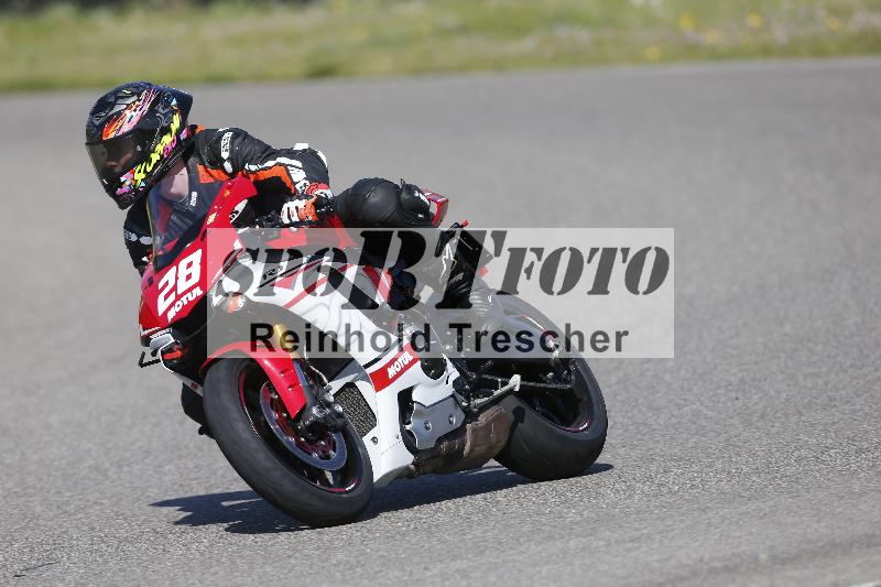 /10 20.04.2026  Pluess Moto Sport ADR/Einsteiger/28